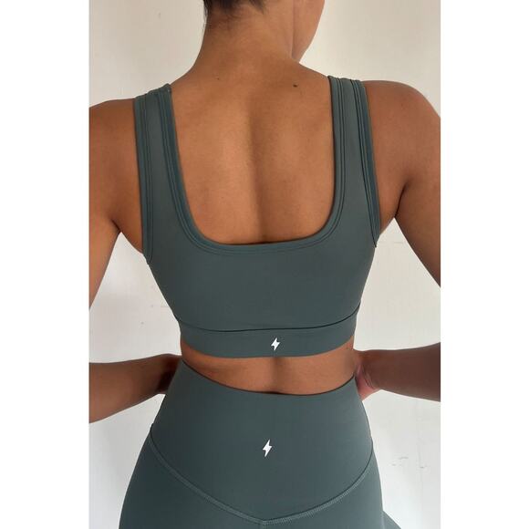 Azur Classic Fit Upgrade Bra in Hunter Small Gym Yoga Work Out Running - Picture 2 of 5